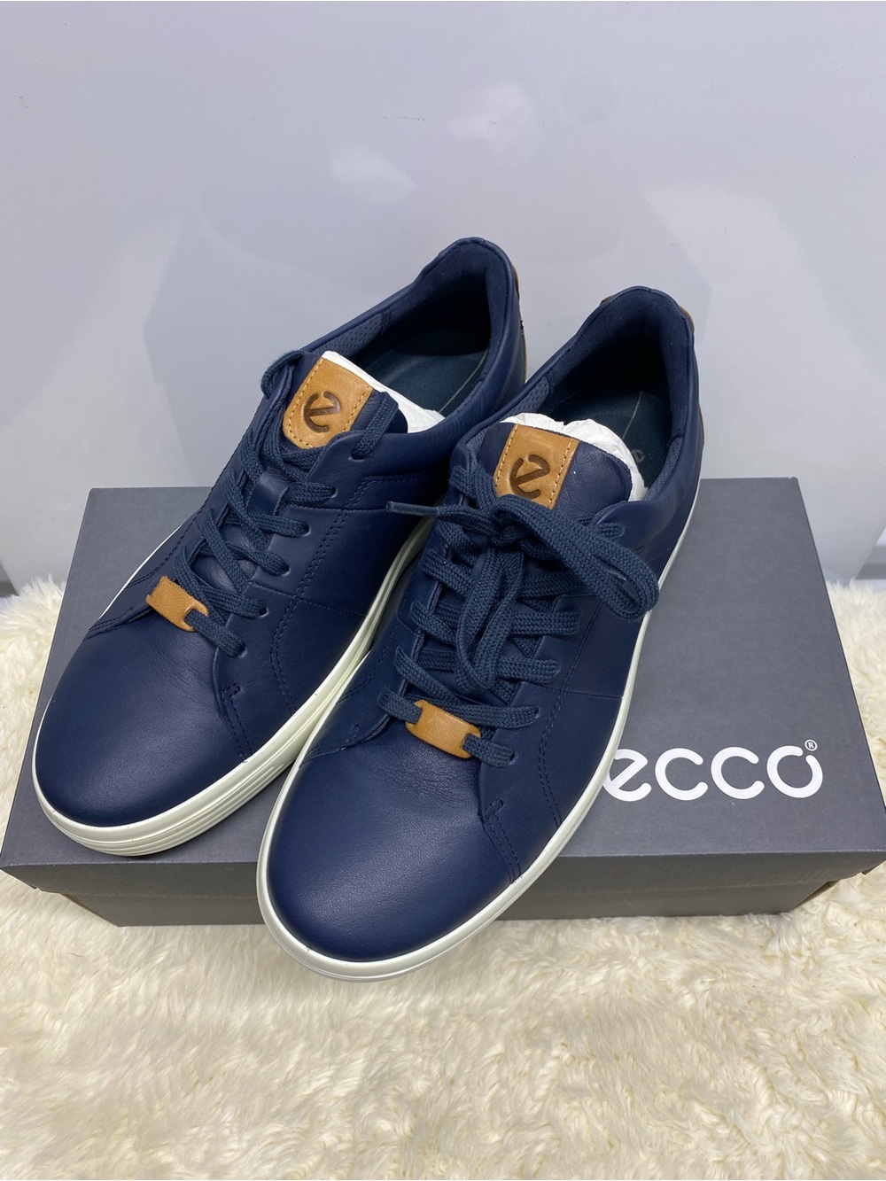 NIB! ECCO Men's Soft Classic Lace Up Leather Sneakers In Marine US9-9.5/ EU43